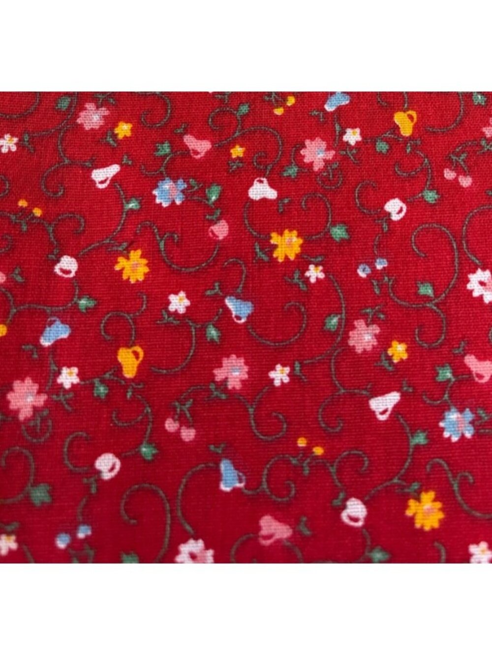Red Floral Cotton Fabric 18" x 45" Sewing Quilting Crafts